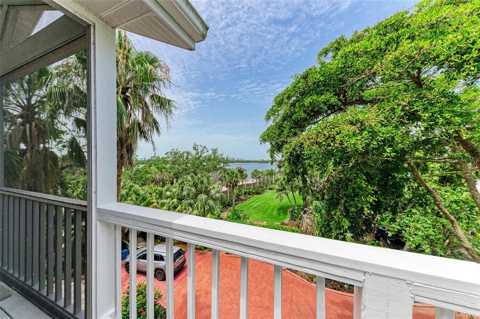 FISHERMENS BAY - Residential