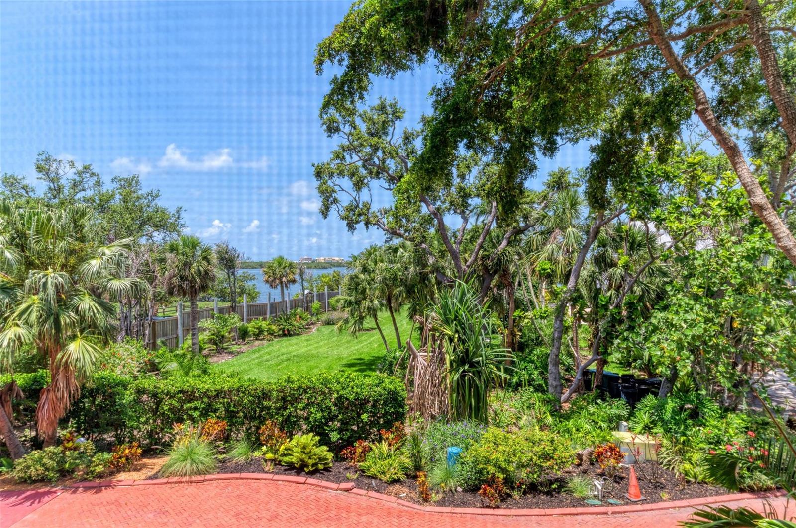 FISHERMENS BAY - Residential