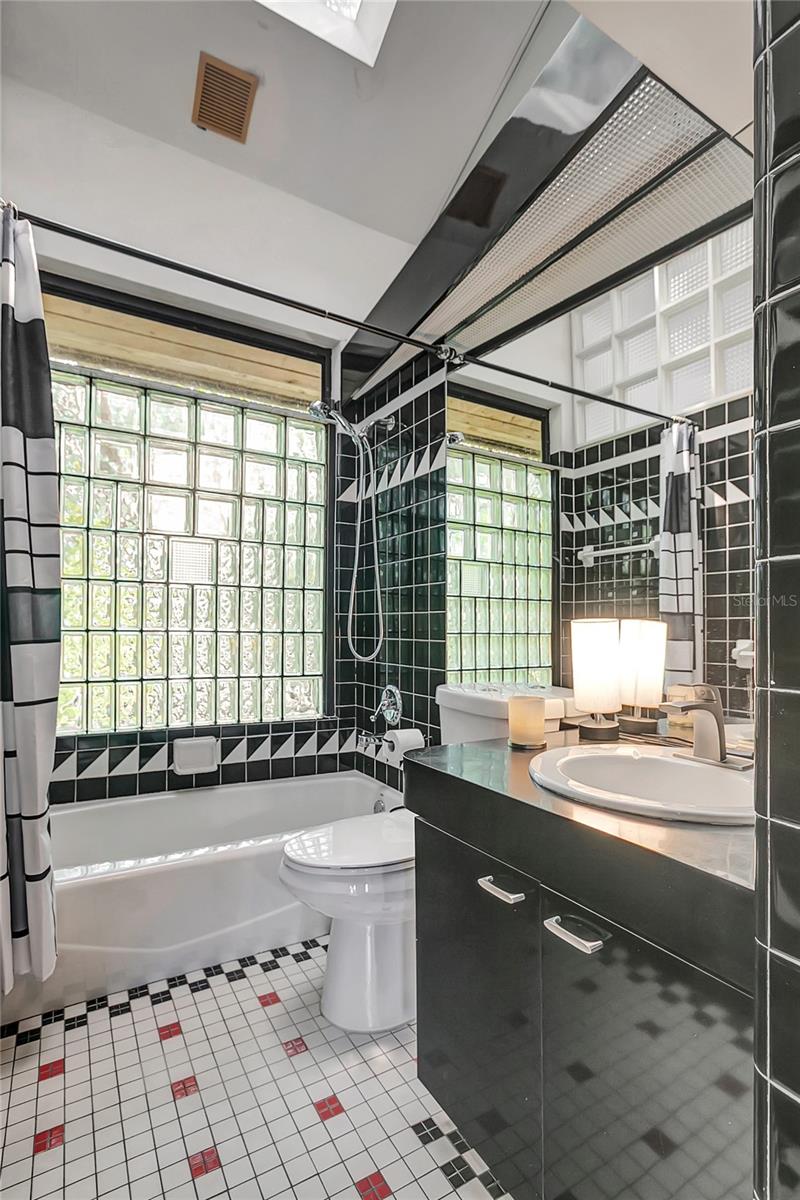 TEMPLE TERRACE ESTATES SEC 22 - Residential