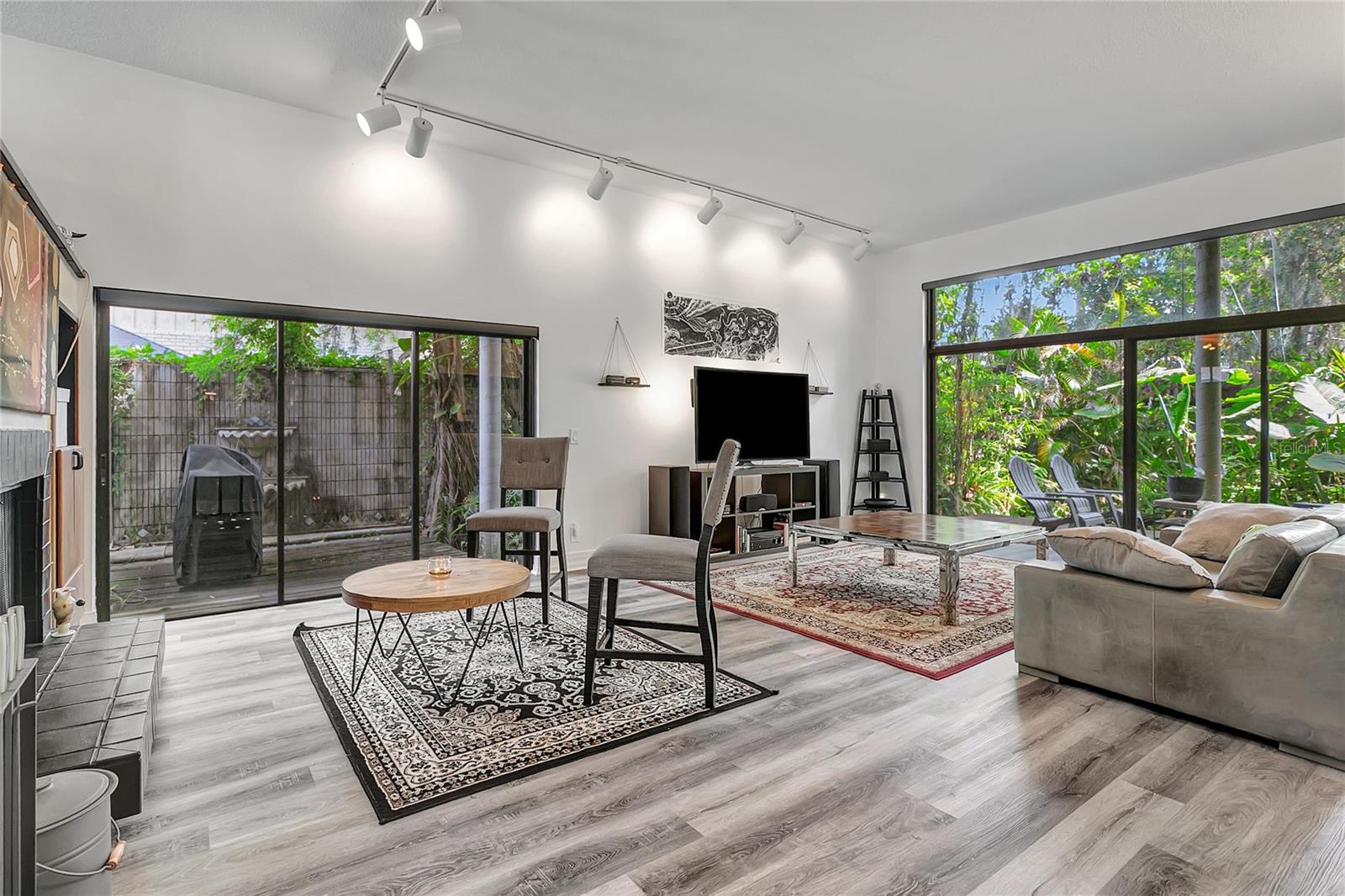TEMPLE TERRACE ESTATES SEC 22 - Residential