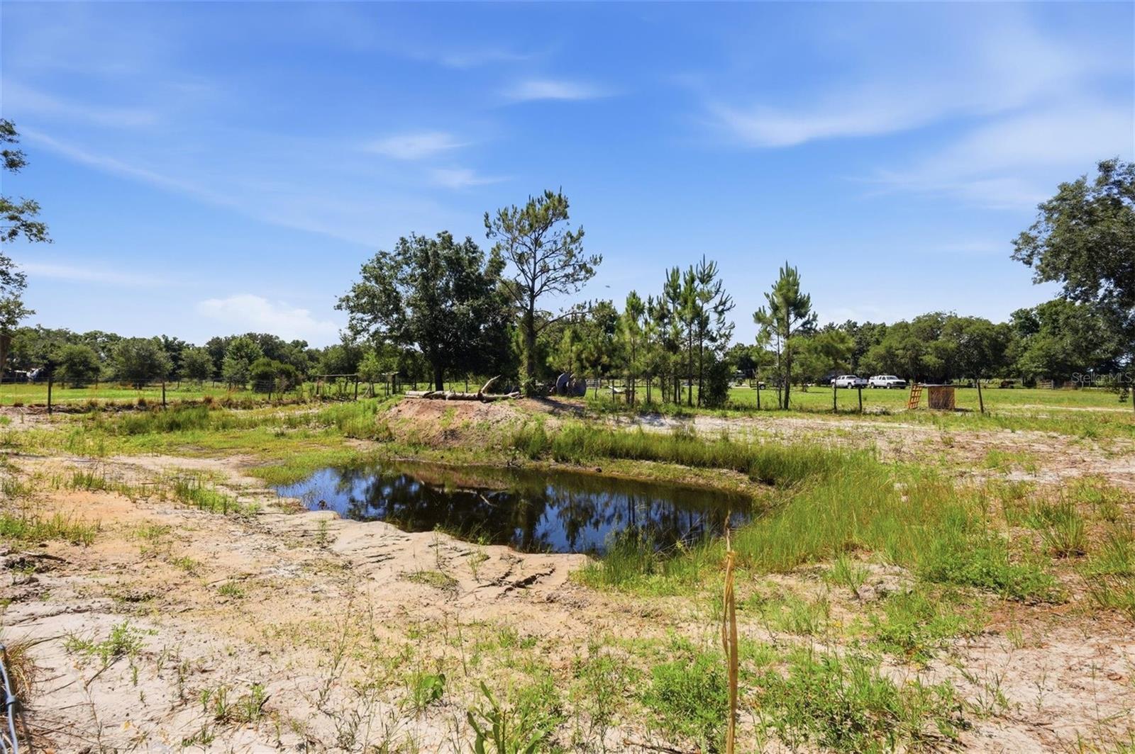 CUL-DE-SAC ESTATES - Land
