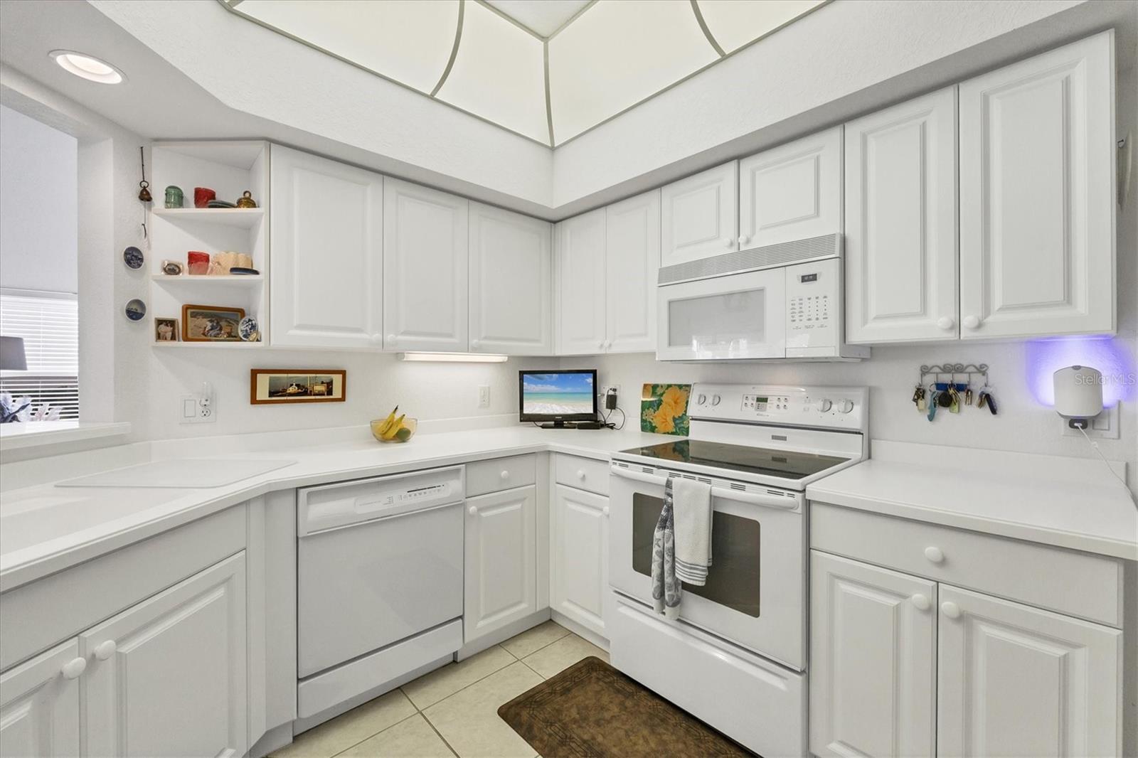 CEDAR HOLLOW AT TARA - Residential