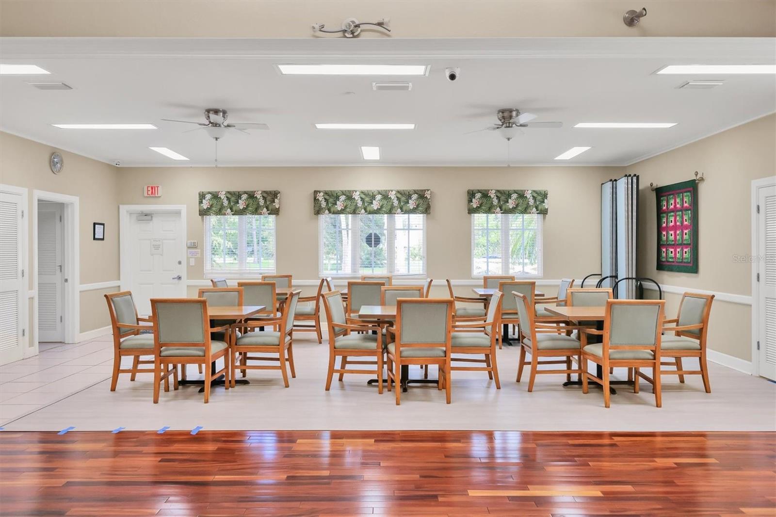 CEDAR HOLLOW AT TARA - Residential
