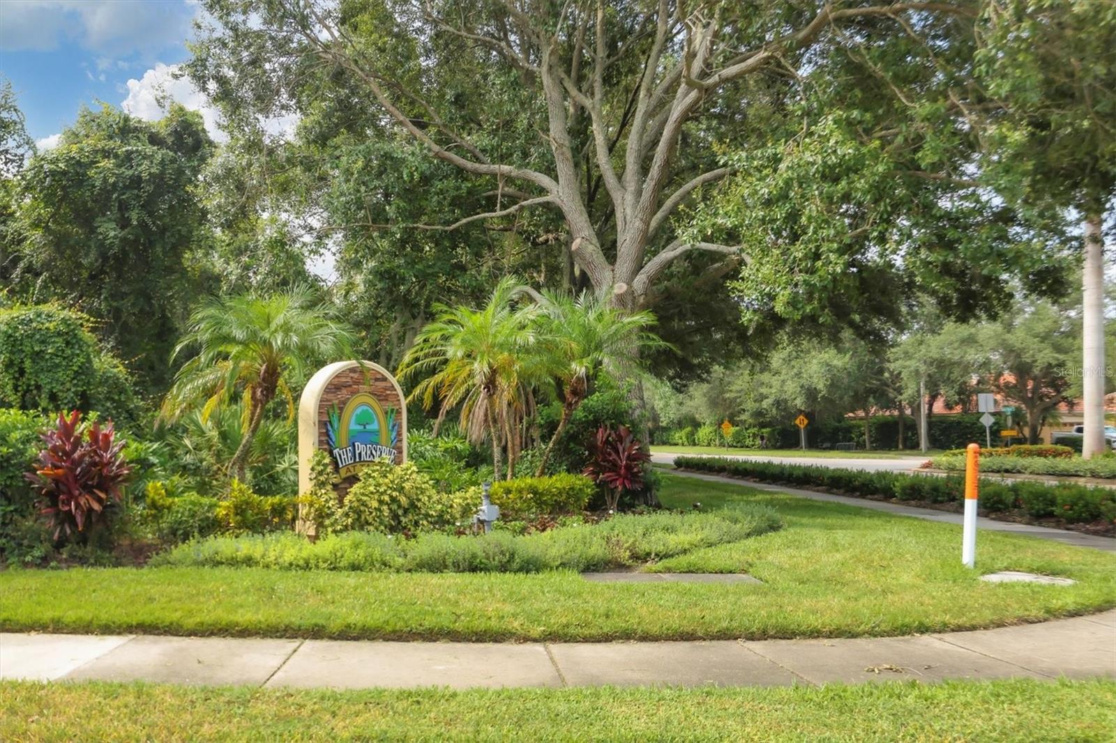 CEDAR HOLLOW AT TARA - Residential