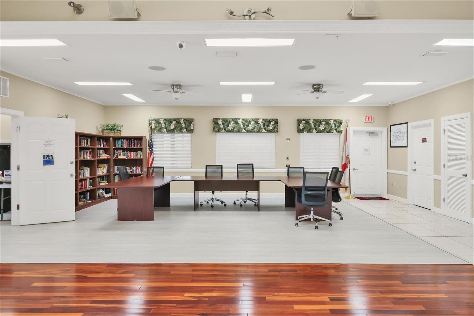 CEDAR HOLLOW AT TARA - Residential