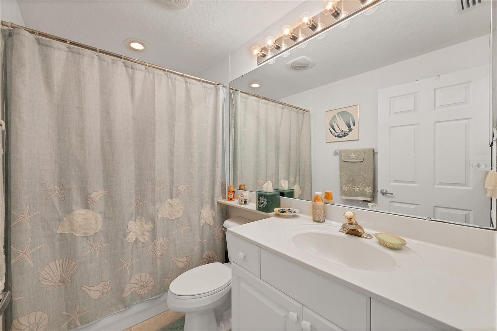 CEDAR HOLLOW AT TARA - Residential