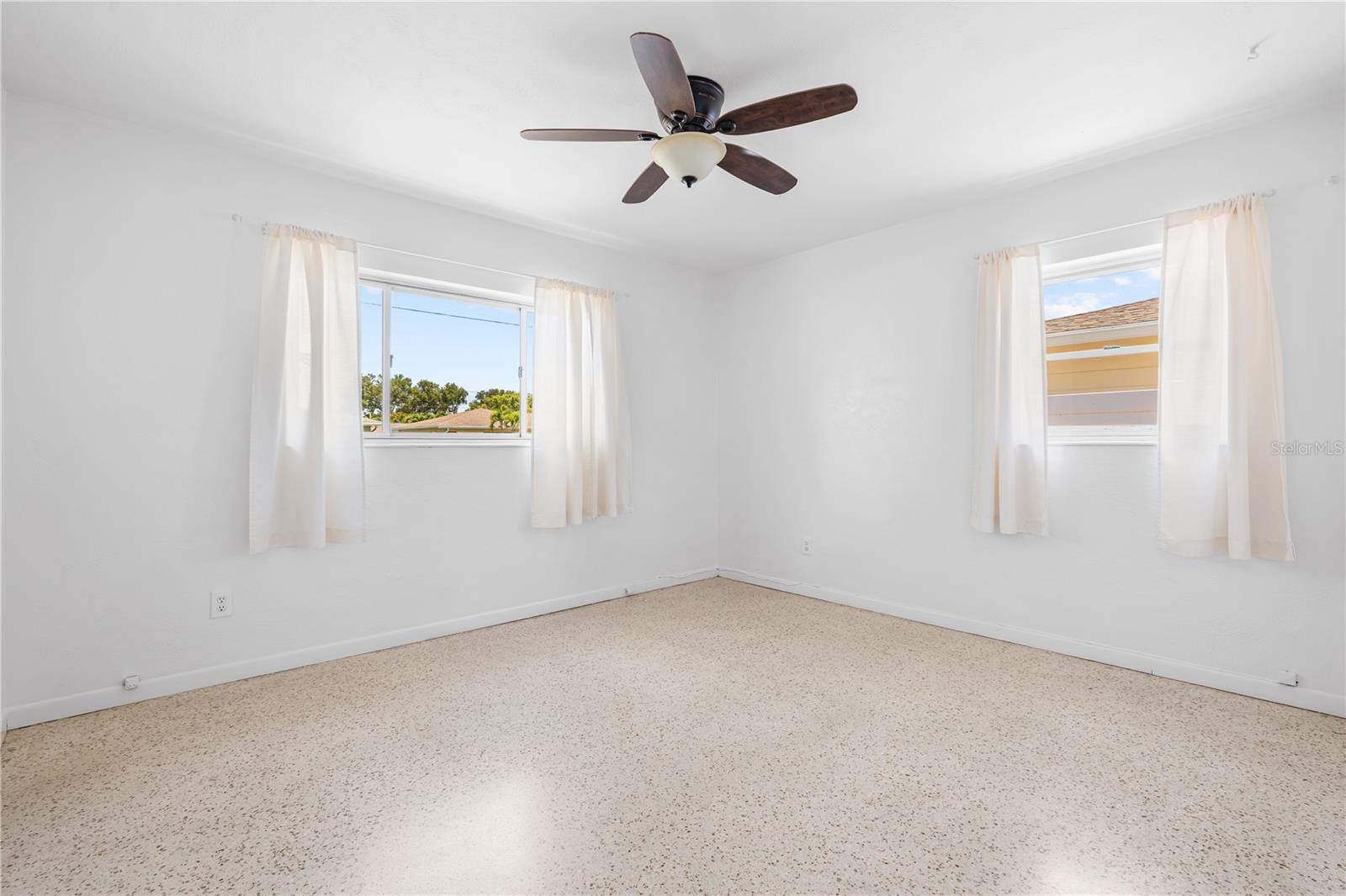 BAY PINES ESTATES - Residential