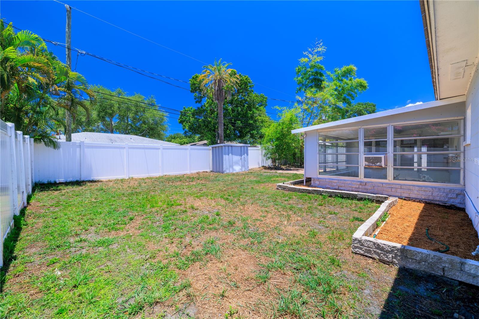 BAY PINES ESTATES - Residential