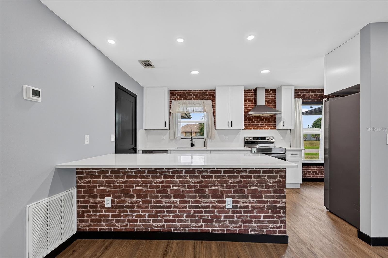 HARB HEIGHTS - Residential