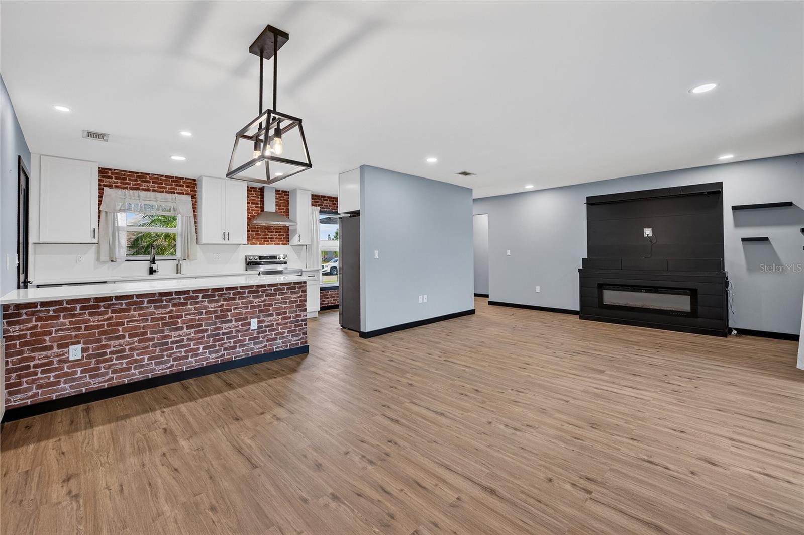 HARB HEIGHTS - Residential
