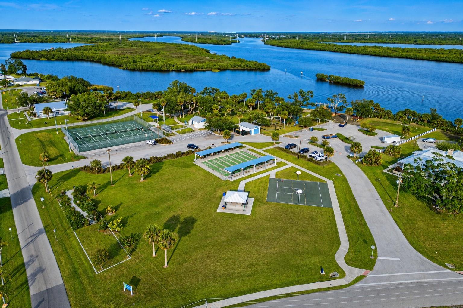 HARB HEIGHTS - Residential