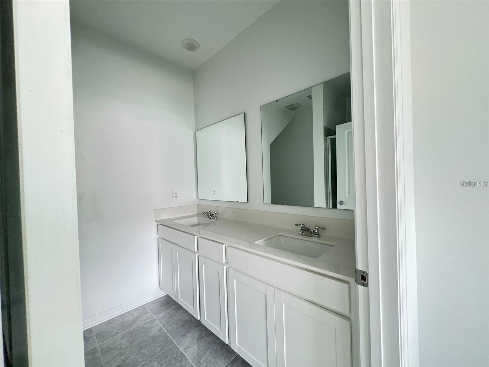 WELLNESS RDG PH 1-A - Residential Lease