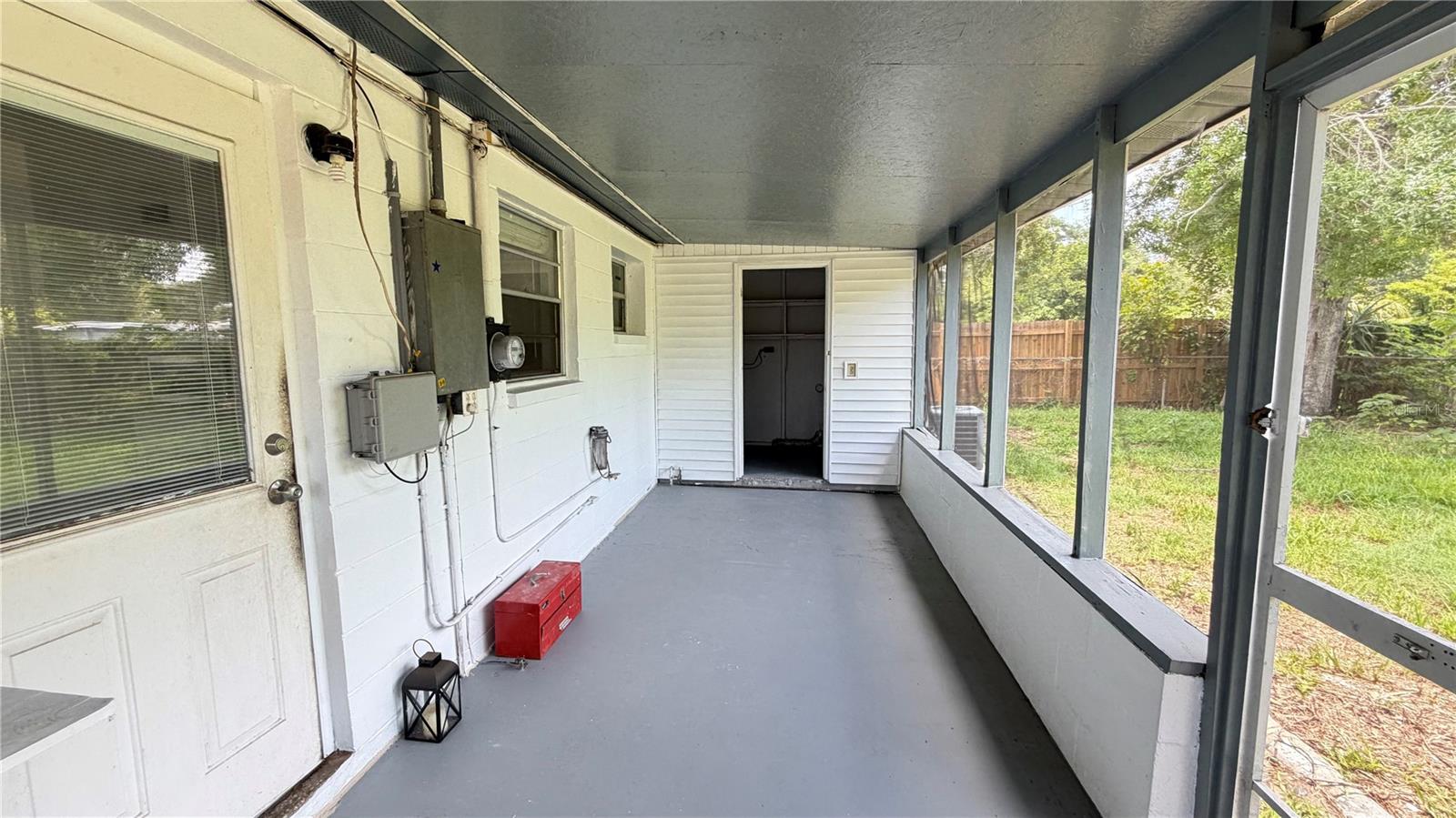 CRESTRIDGE 3RD ADD - Residential Lease