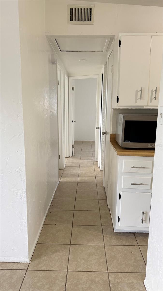 CRESTRIDGE 3RD ADD - Residential Lease