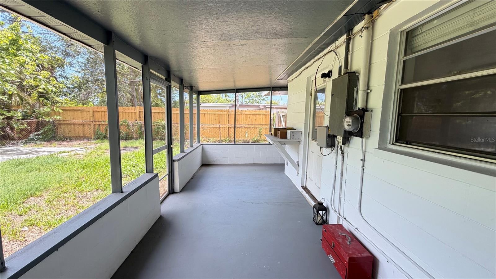 CRESTRIDGE 3RD ADD - Residential Lease