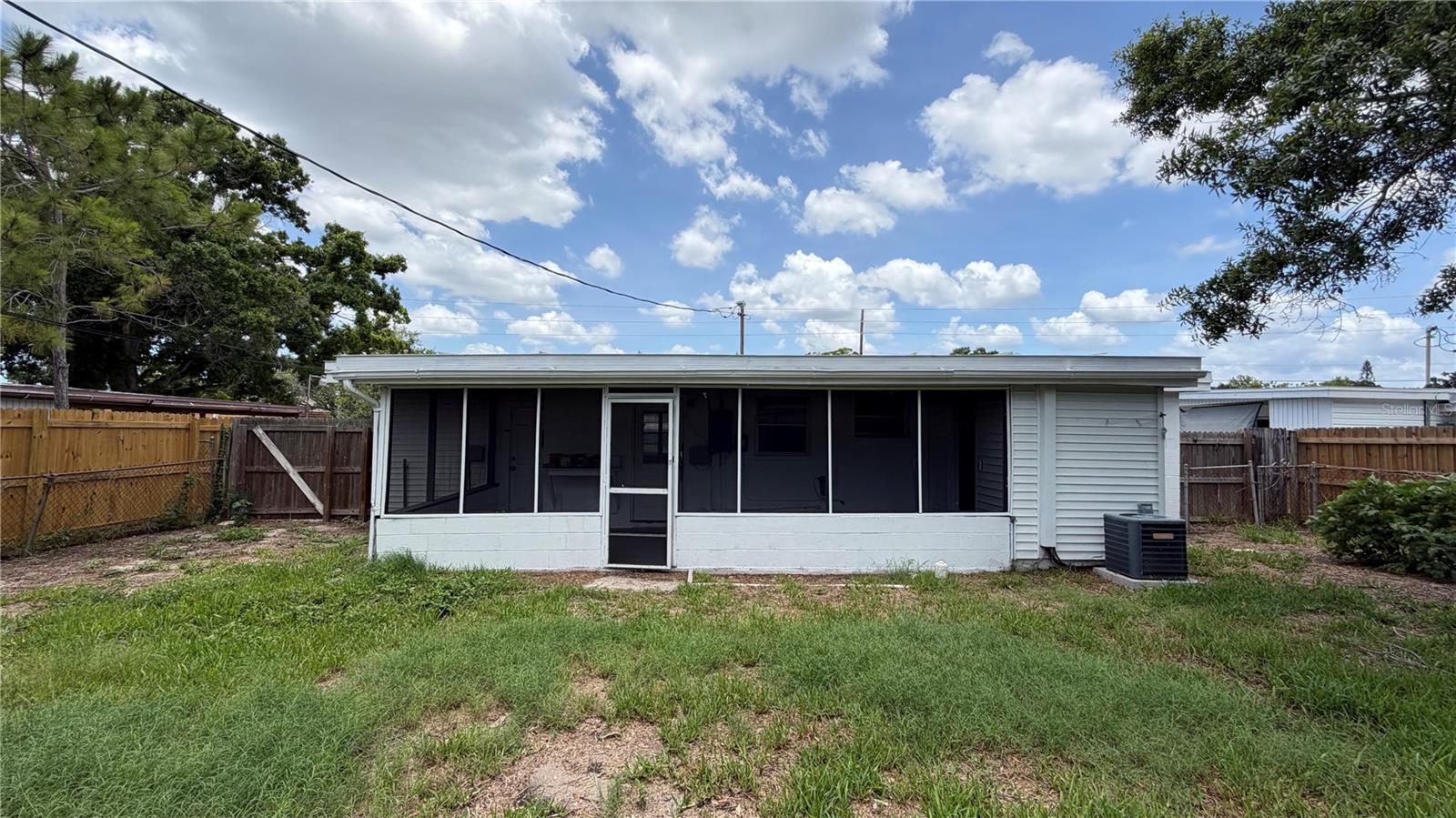 CRESTRIDGE 3RD ADD - Residential Lease