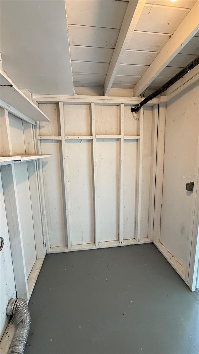 CRESTRIDGE 3RD ADD - Residential Lease