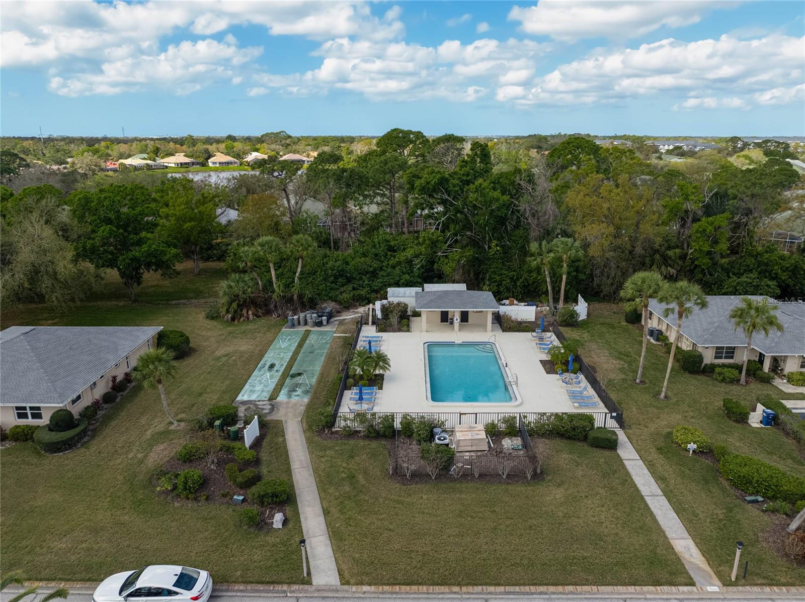 PALM-AIRE AT DESOTO LAKES COUNTRY CLUB - Residential