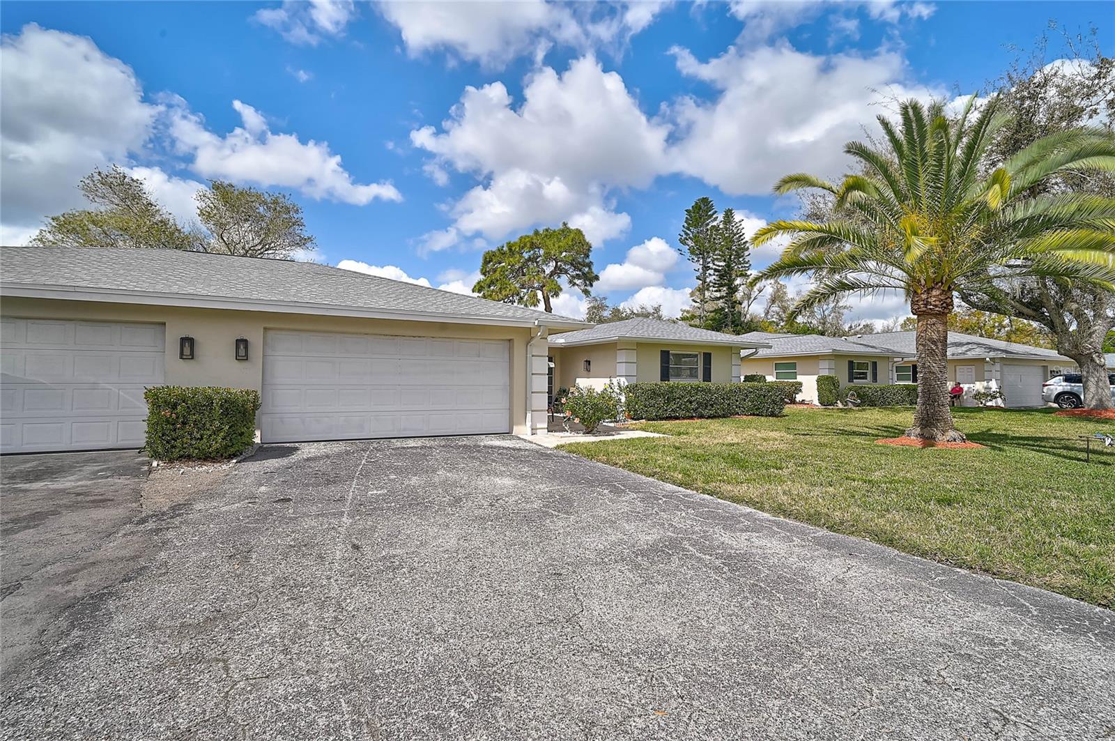 PALM-AIRE AT DESOTO LAKES COUNTRY CLUB - Residential