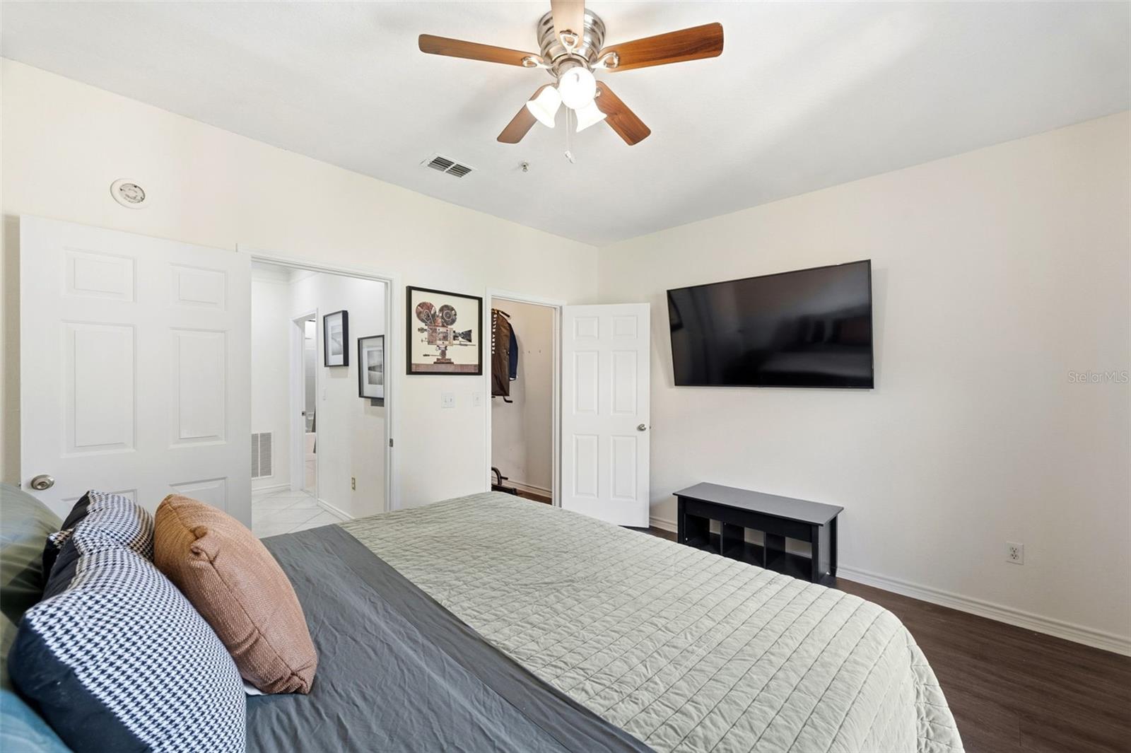 BEACHWALK CONDO - Residential