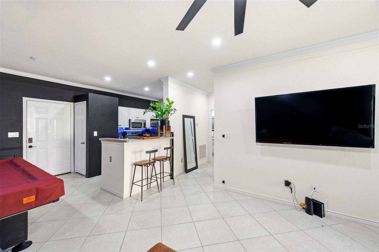 BEACHWALK CONDO - Residential