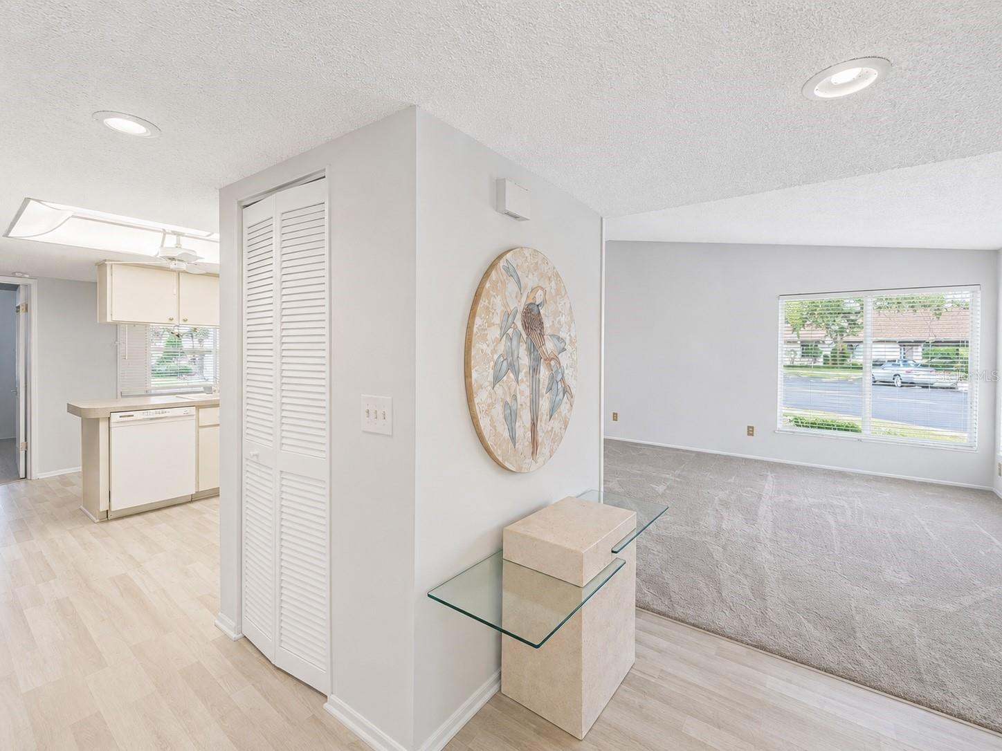HOLIDAY LAKE VILLAS CONDO - Residential