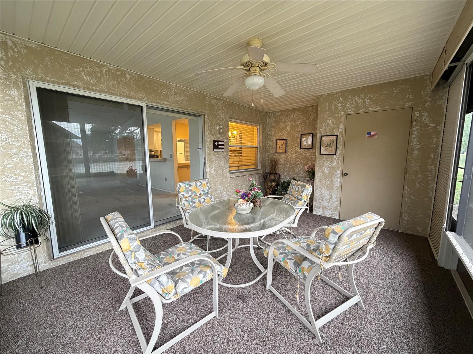 HOLIDAY LAKE VILLAS CONDO - Residential