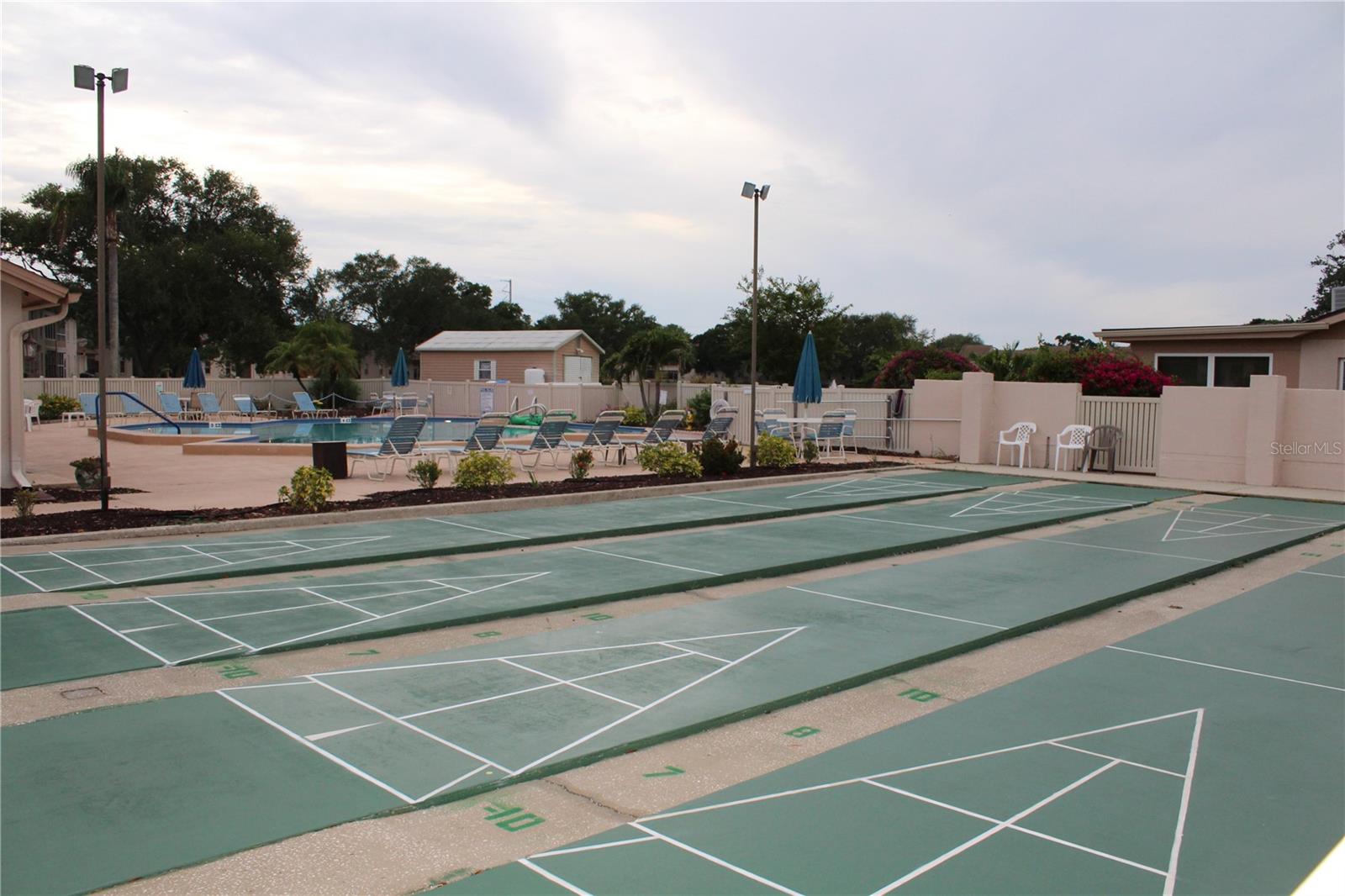 HOLIDAY LAKE VILLAS CONDO - Residential