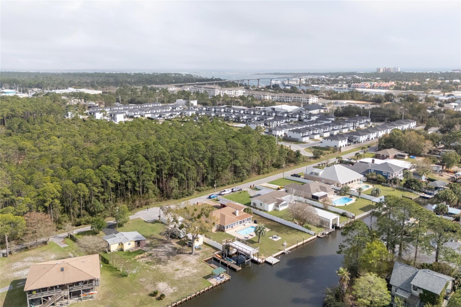 GULF BEACH BEACH HEIGHTS SEC E - Residential