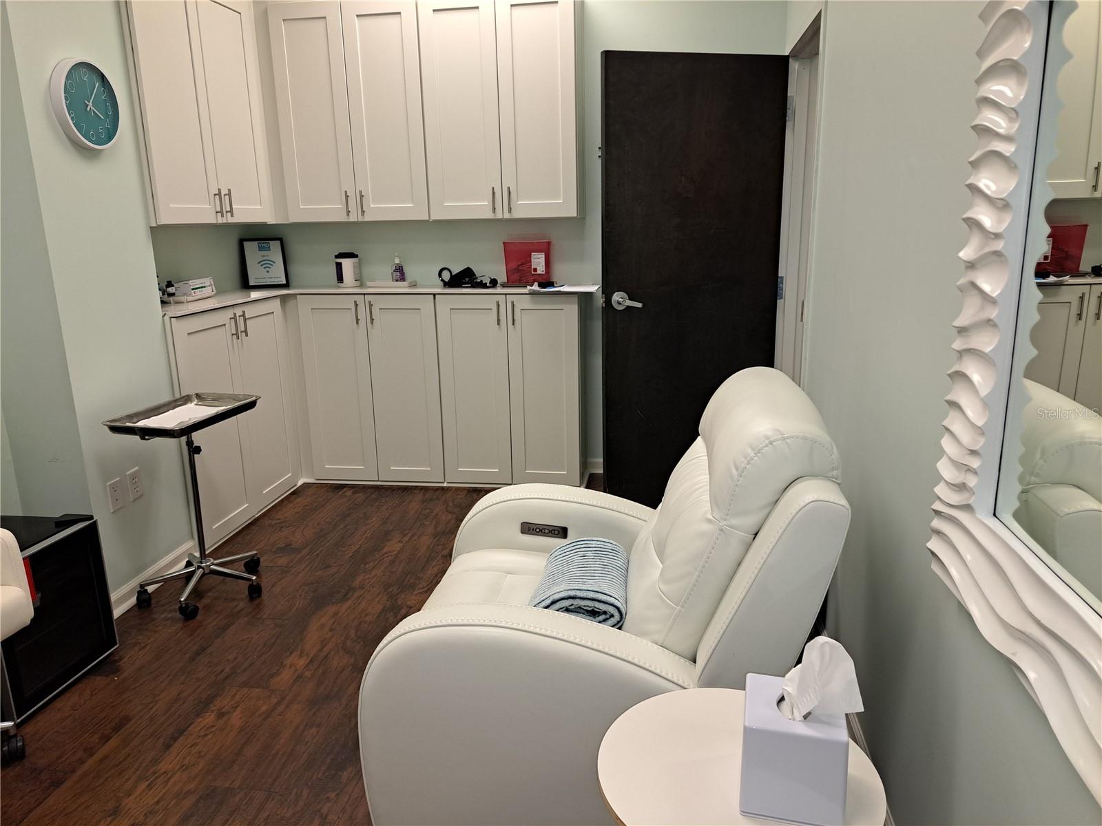 WINTER PARK COMM - Commercial Lease