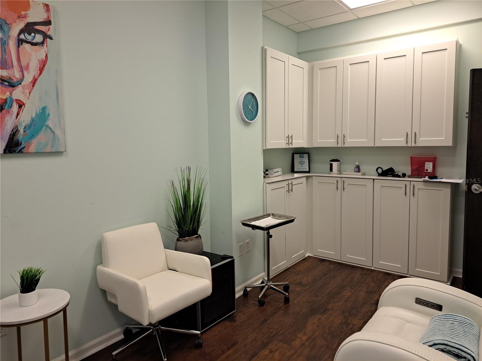 WINTER PARK COMM - Commercial Lease