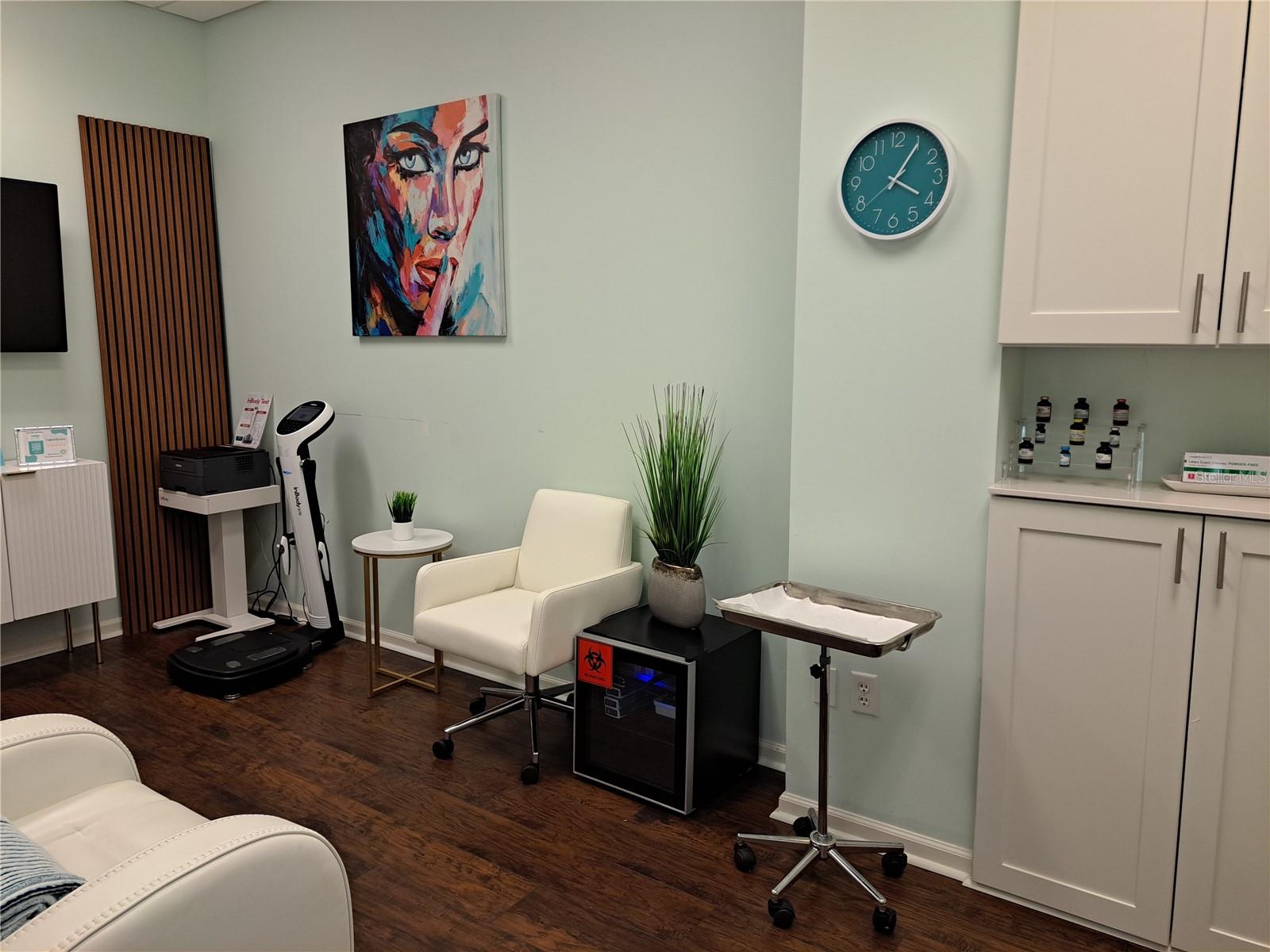 WINTER PARK COMM - Commercial Lease
