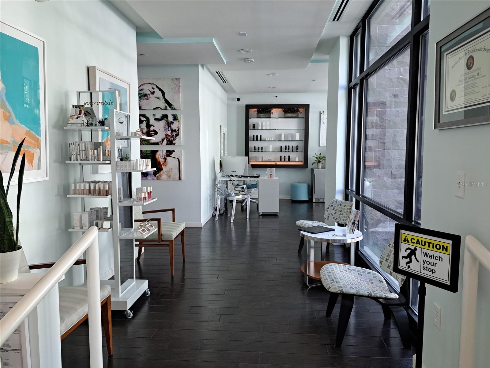 WINTER PARK COMM - Commercial Lease