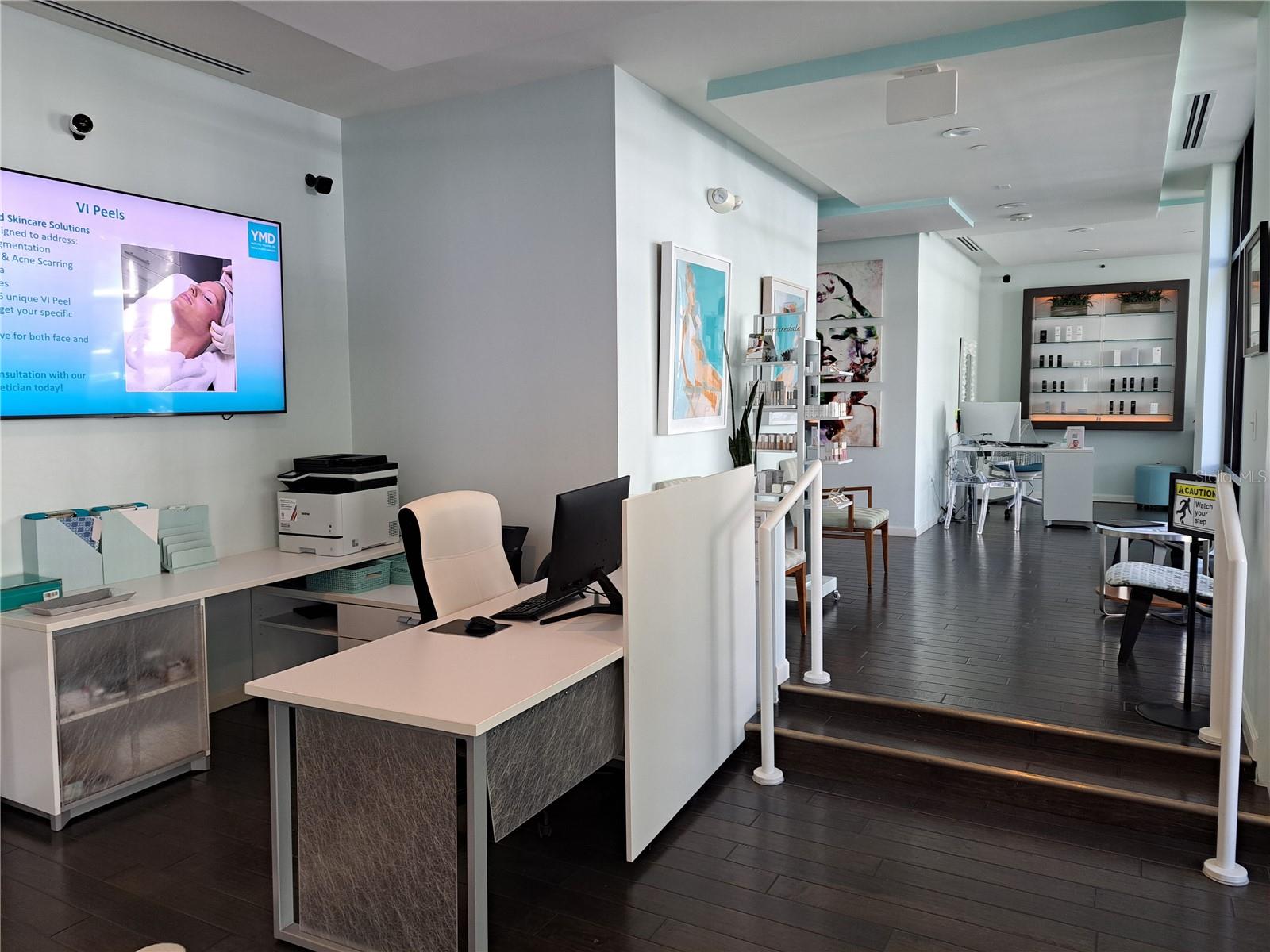 WINTER PARK COMM - Commercial Lease