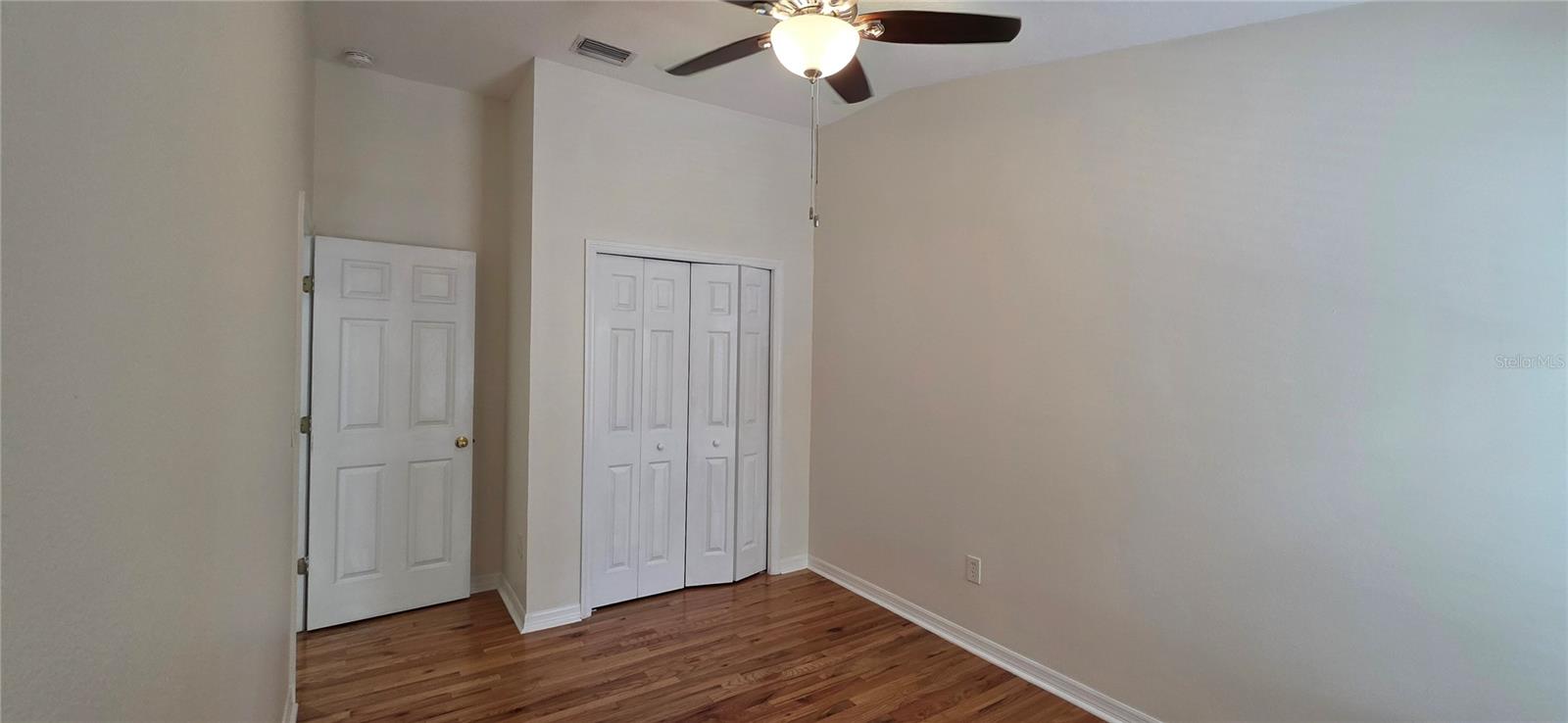 HIGHLAND GLEN - Residential Lease