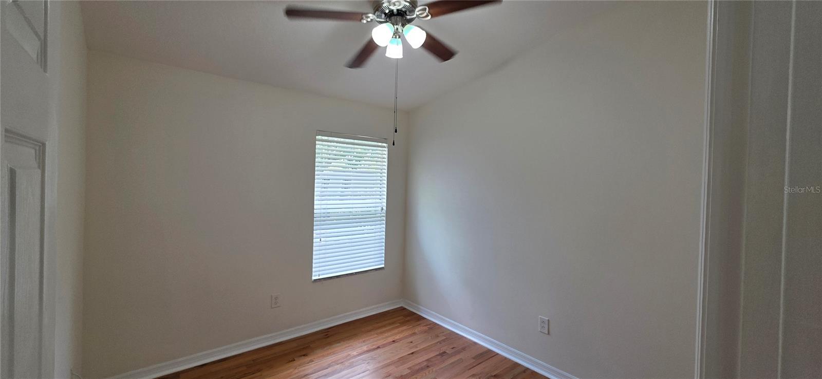 HIGHLAND GLEN - Residential Lease