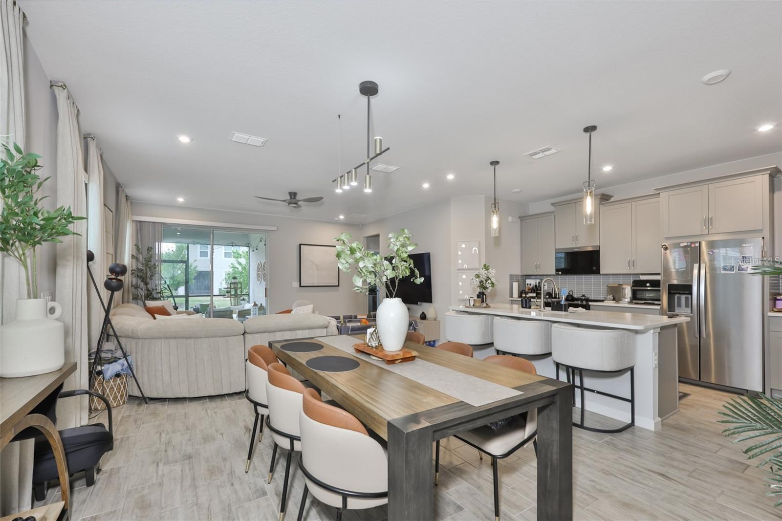 BLOOMINGDALE TOWNES - Residential Lease