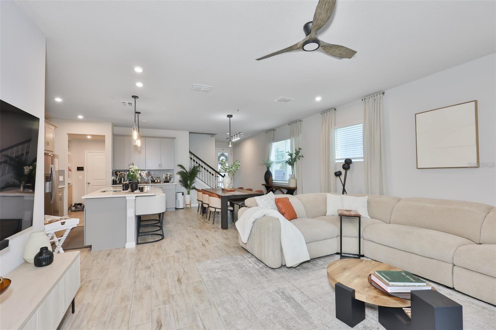BLOOMINGDALE TOWNES - Residential Lease