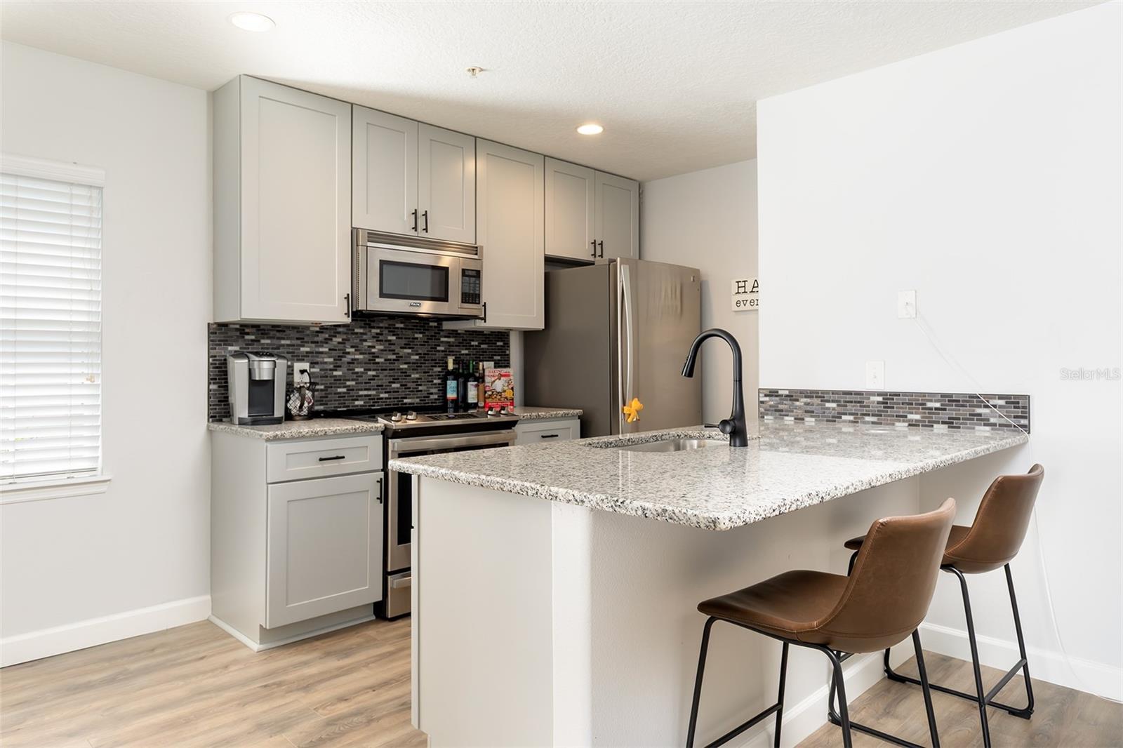 BALDWIN PARK - Residential