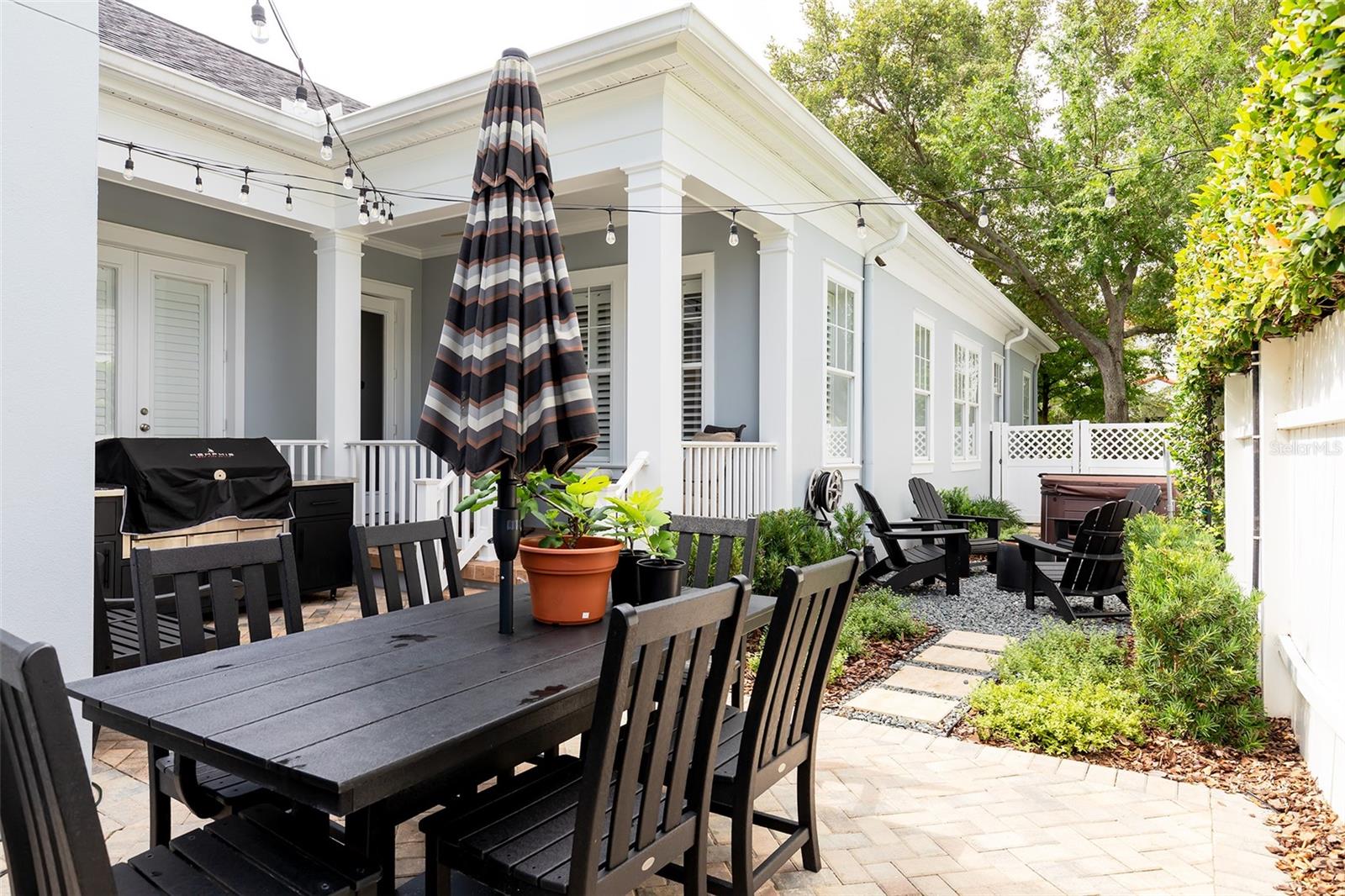 BALDWIN PARK - Residential