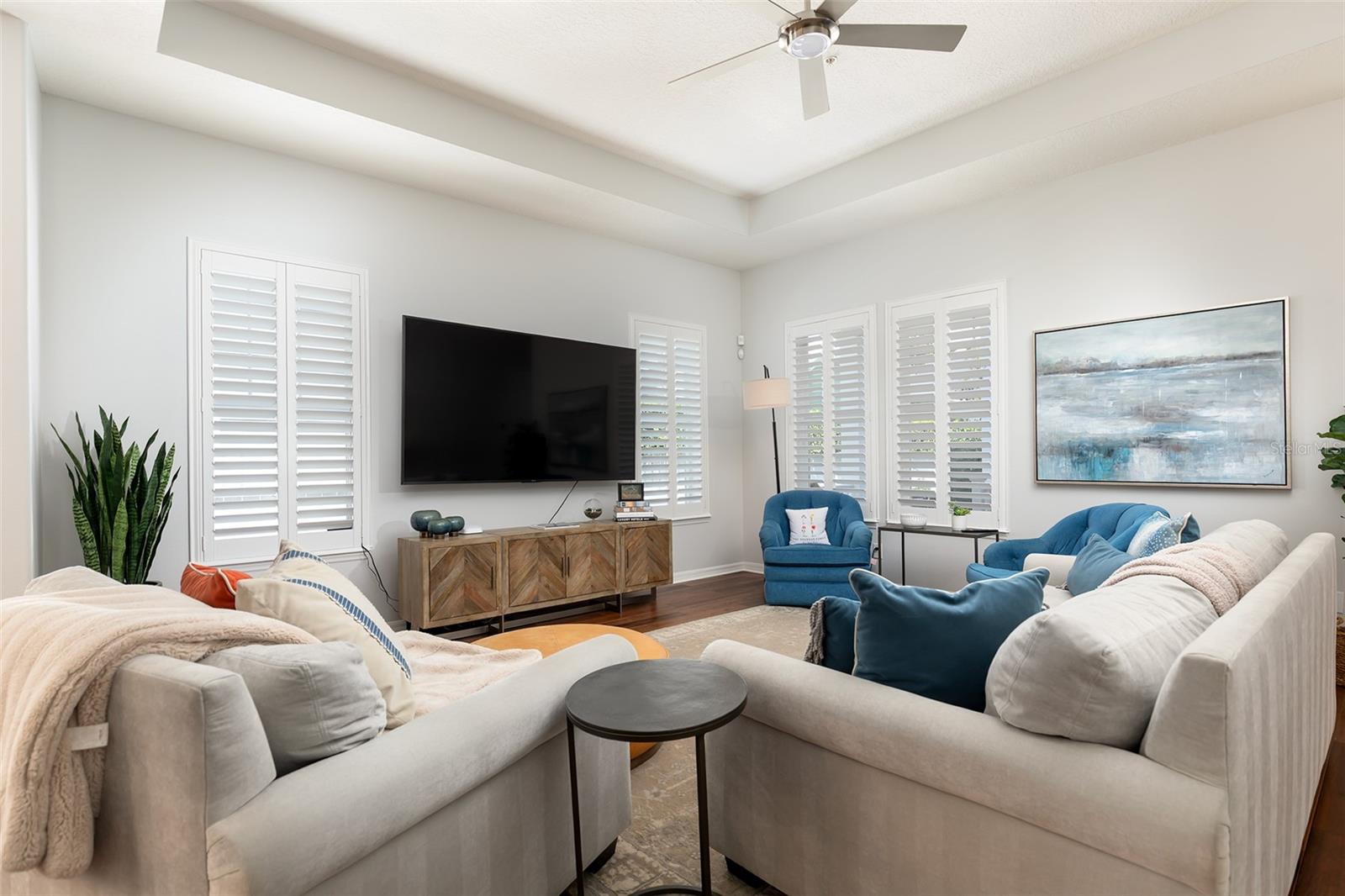 BALDWIN PARK - Residential