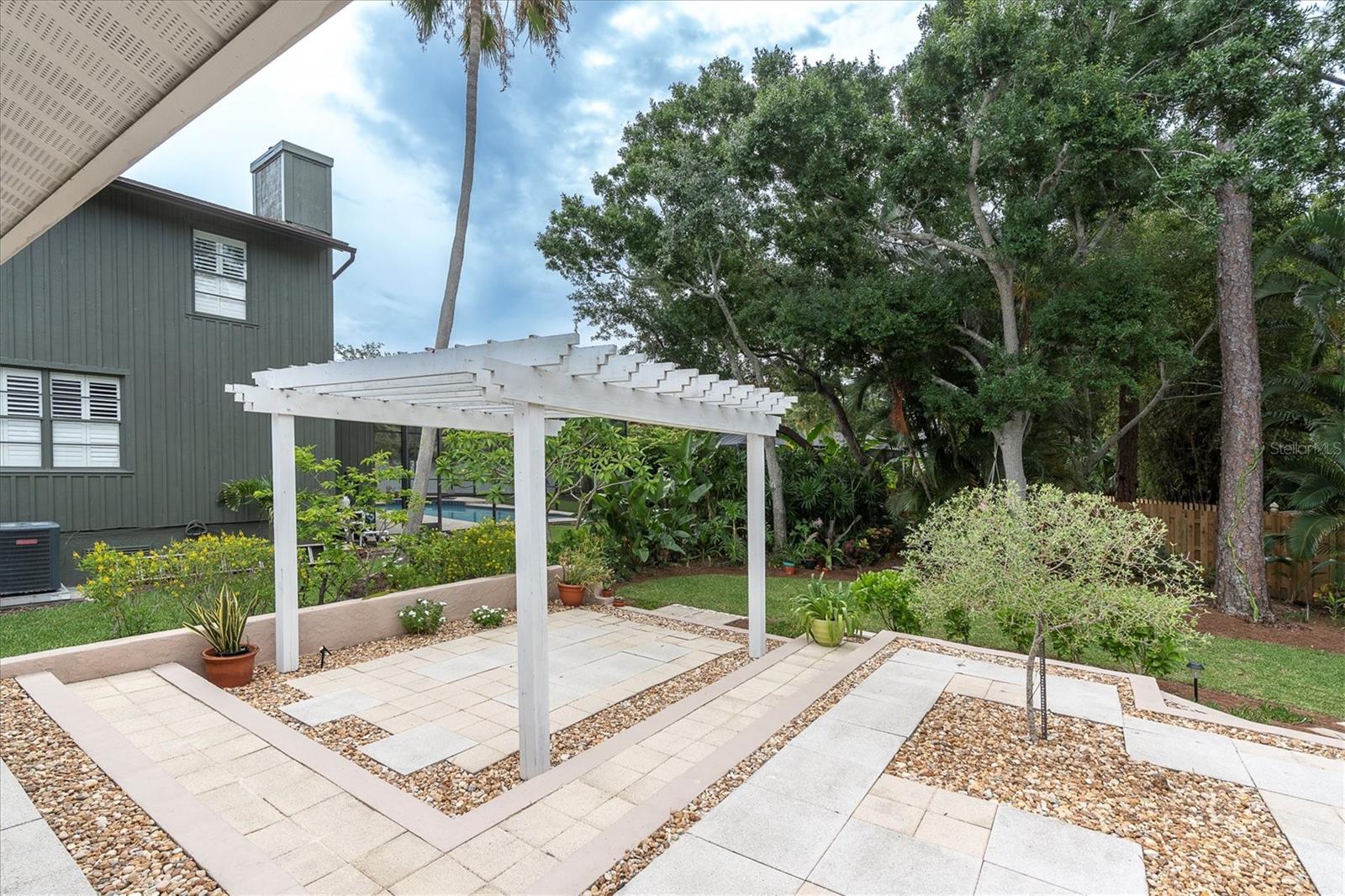 SEMINOLE ESTATES SEC A - Residential