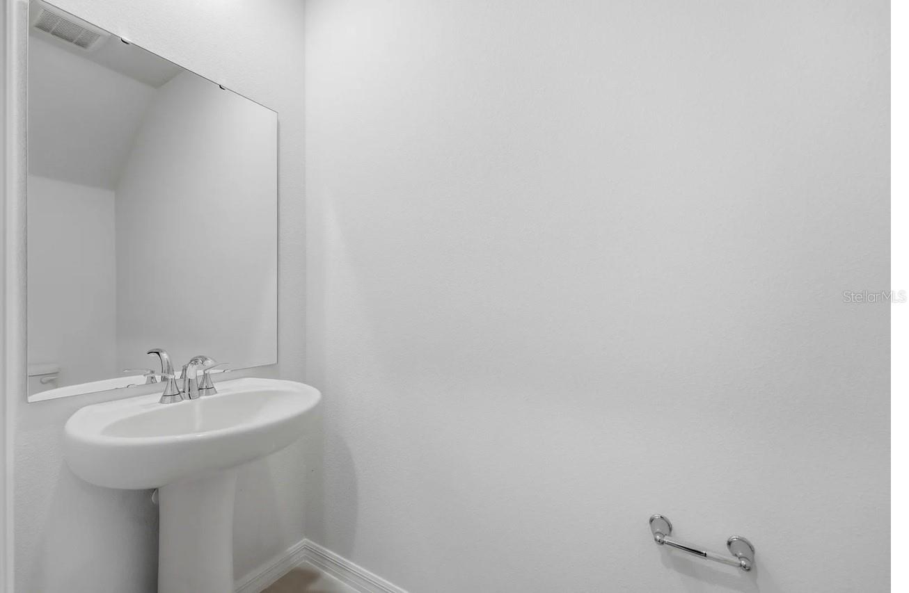 CAGAN CROSSING WEST PHASE 1 - Residential Lease