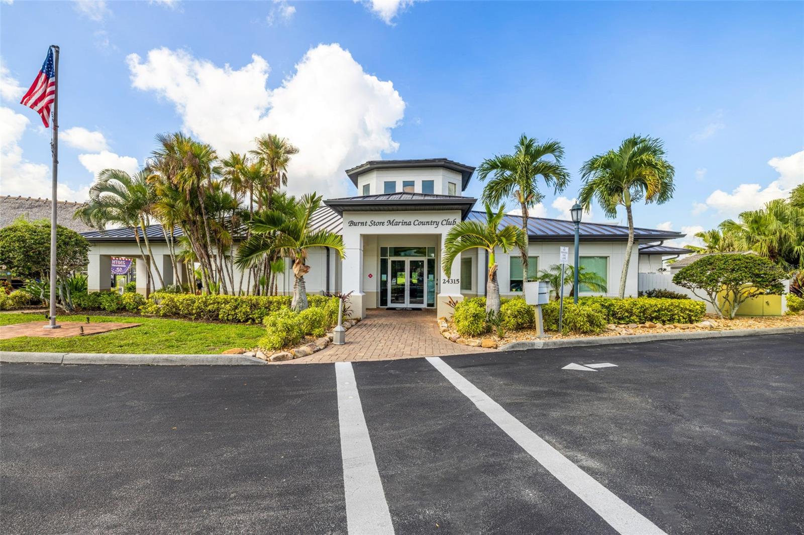 ESPLANADE/BURNT STORE MARINA P - Residential