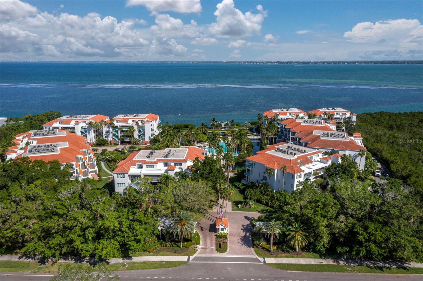 TANGERINE BAY CLUB - Residential