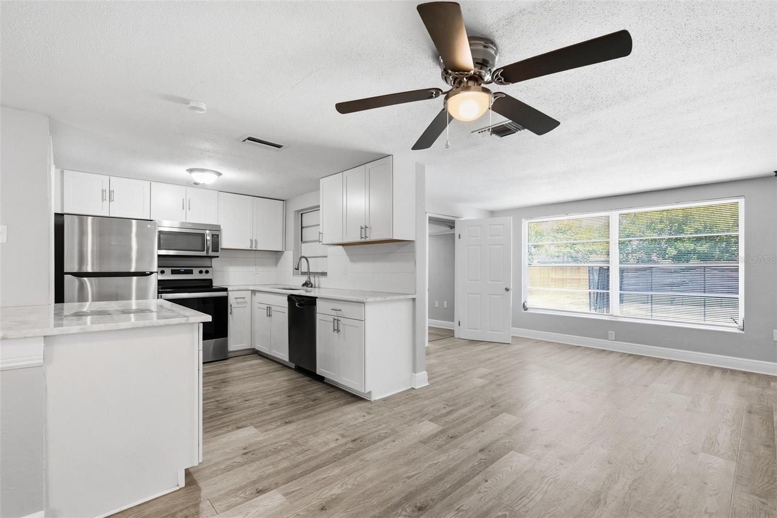 JASMINE LAKES - Residential