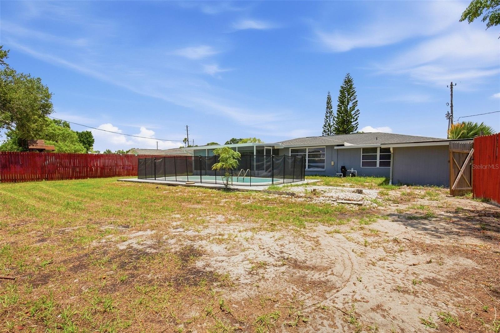 JASMINE LAKES - Residential