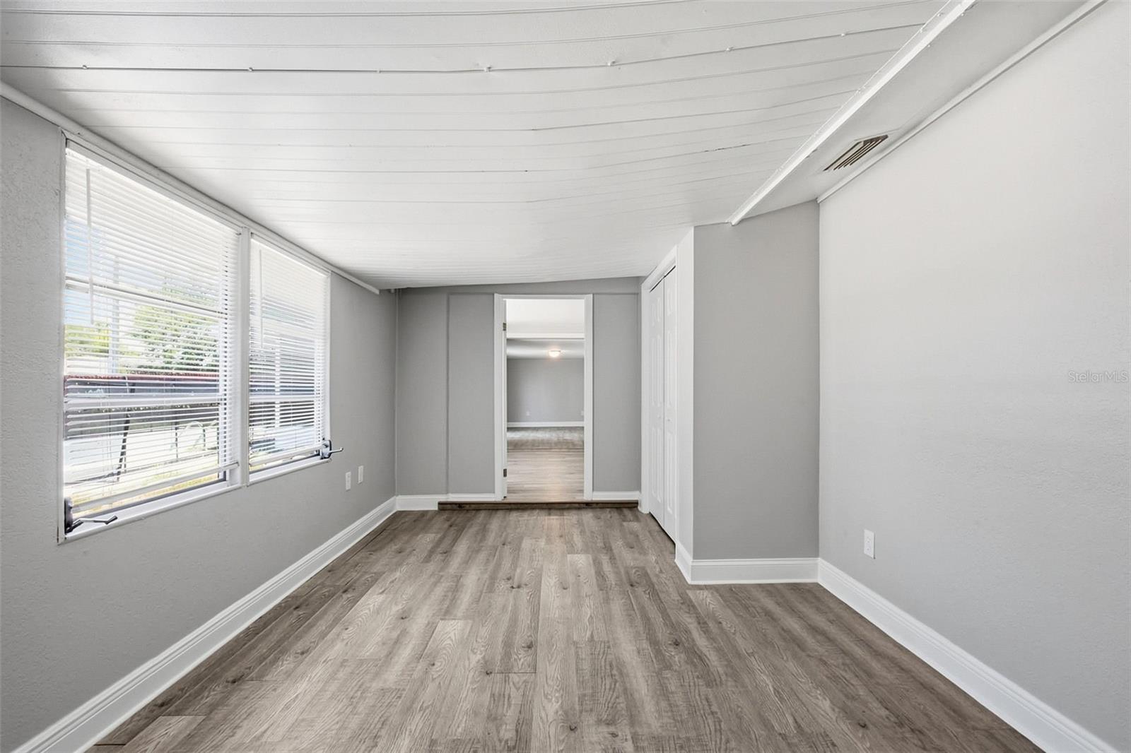 JASMINE LAKES - Residential