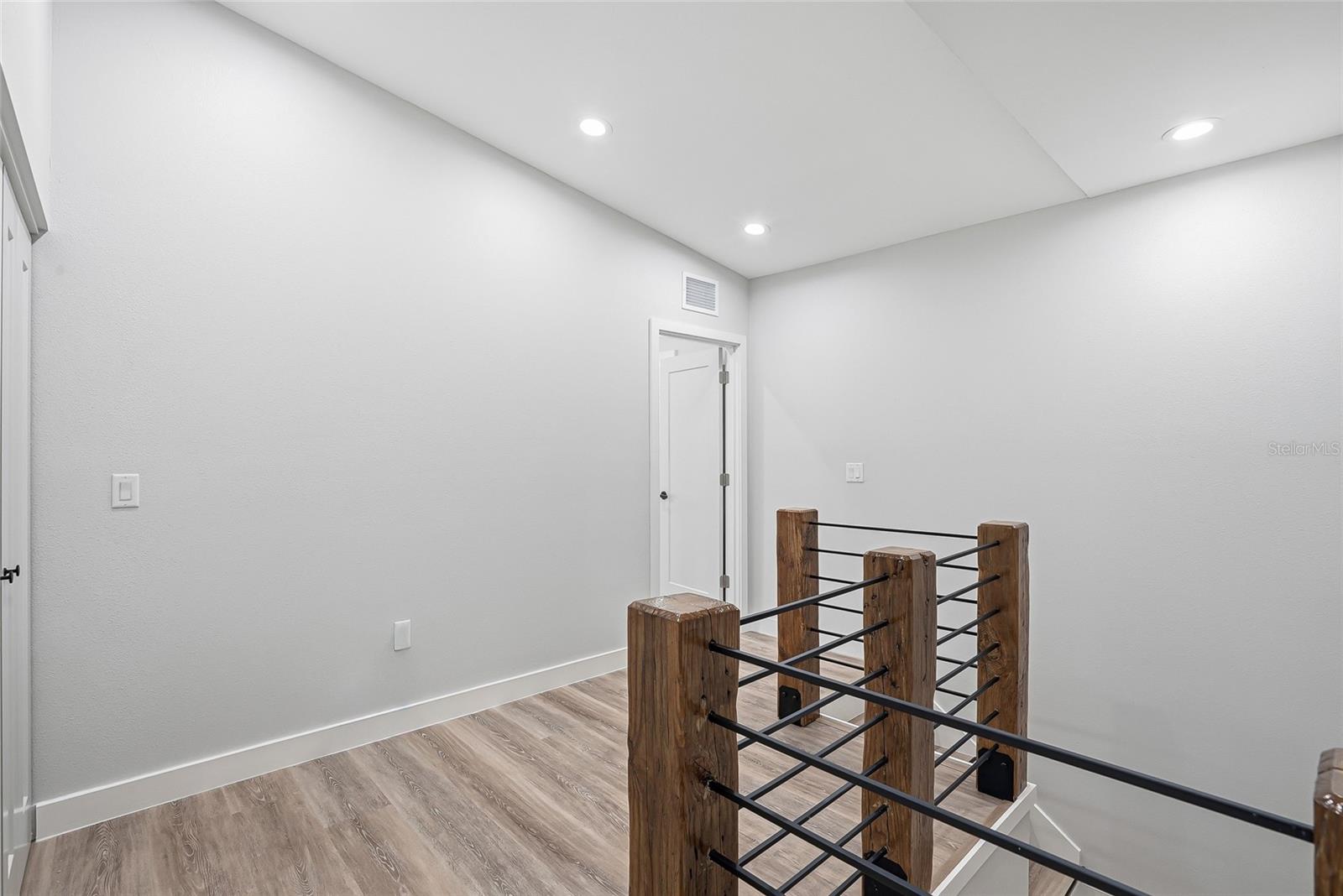 FOX RIDGE - Residential