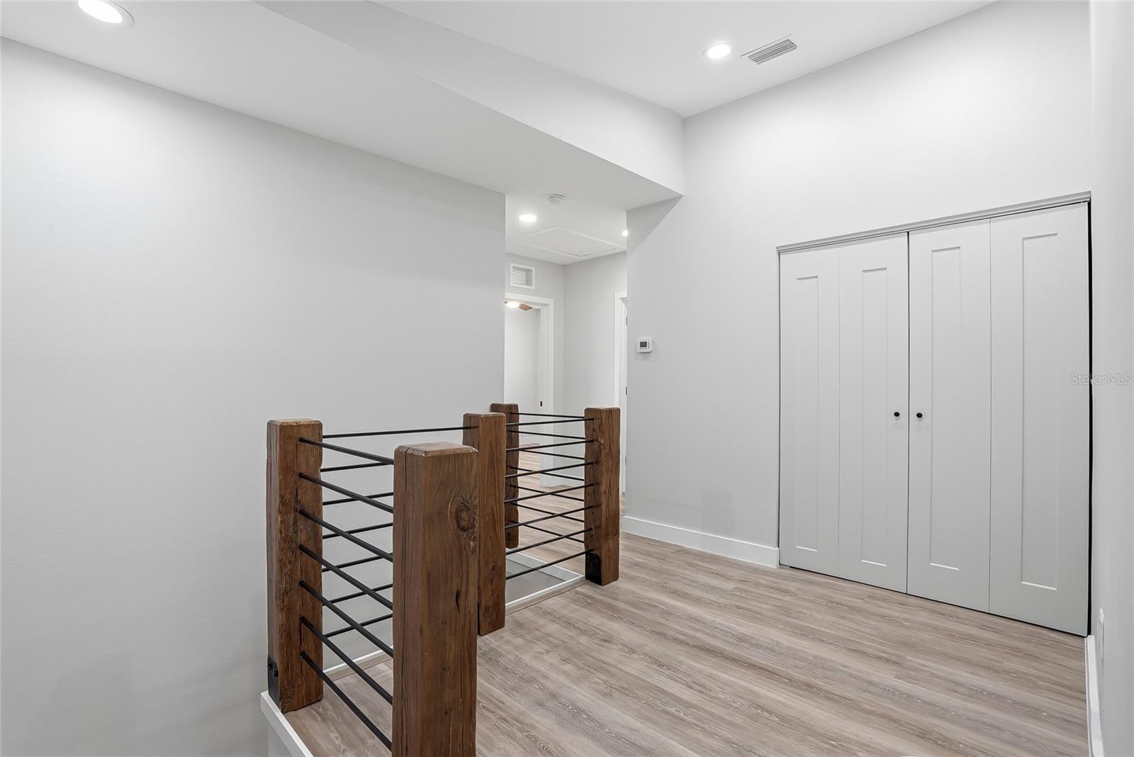 FOX RIDGE - Residential